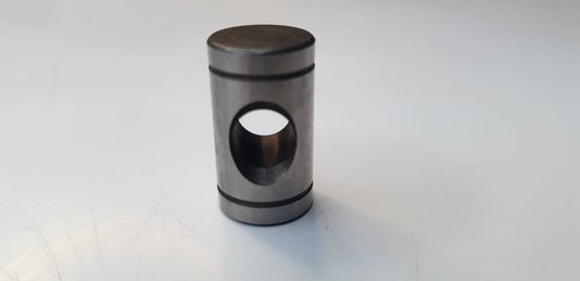 Articulação do Pistão 324215-8 Makita-Odani