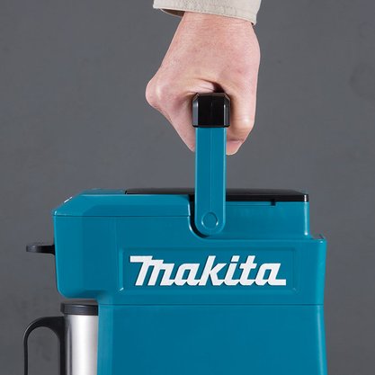 Cafeteira a Bateria 18V LXT ou 12V CXT DCM501Z Makita