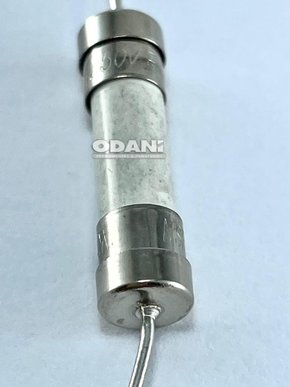 Fusível Carregador de Bateria DC40RA 652089-0 Makita-Odani