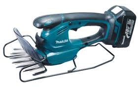 Tesoura de Cortar Grama a Bateria 12V CXT UM600DZ Makita